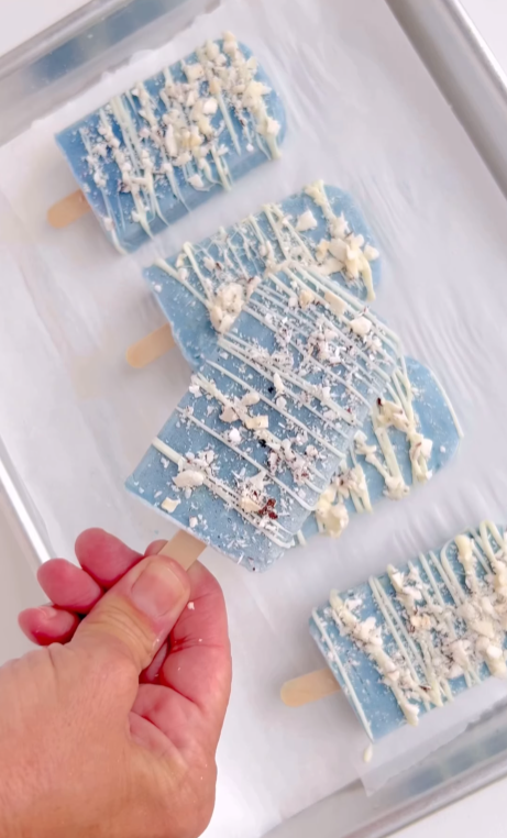 Blue Spirulina Popsicles