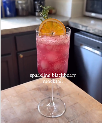 This Sparkling Blueberry Mocktail