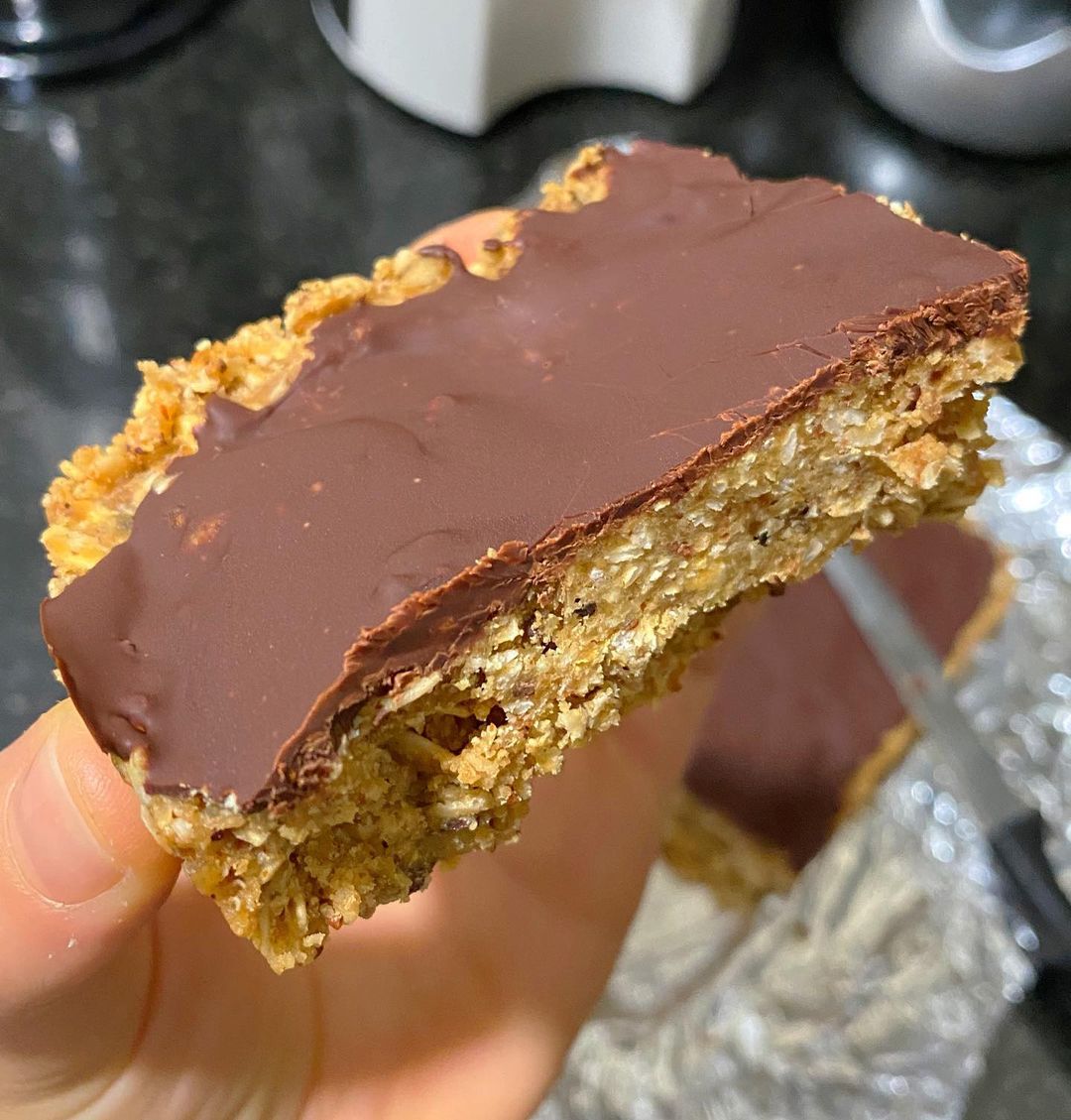 Gluten Free Vegan PB Apple Oat Bars