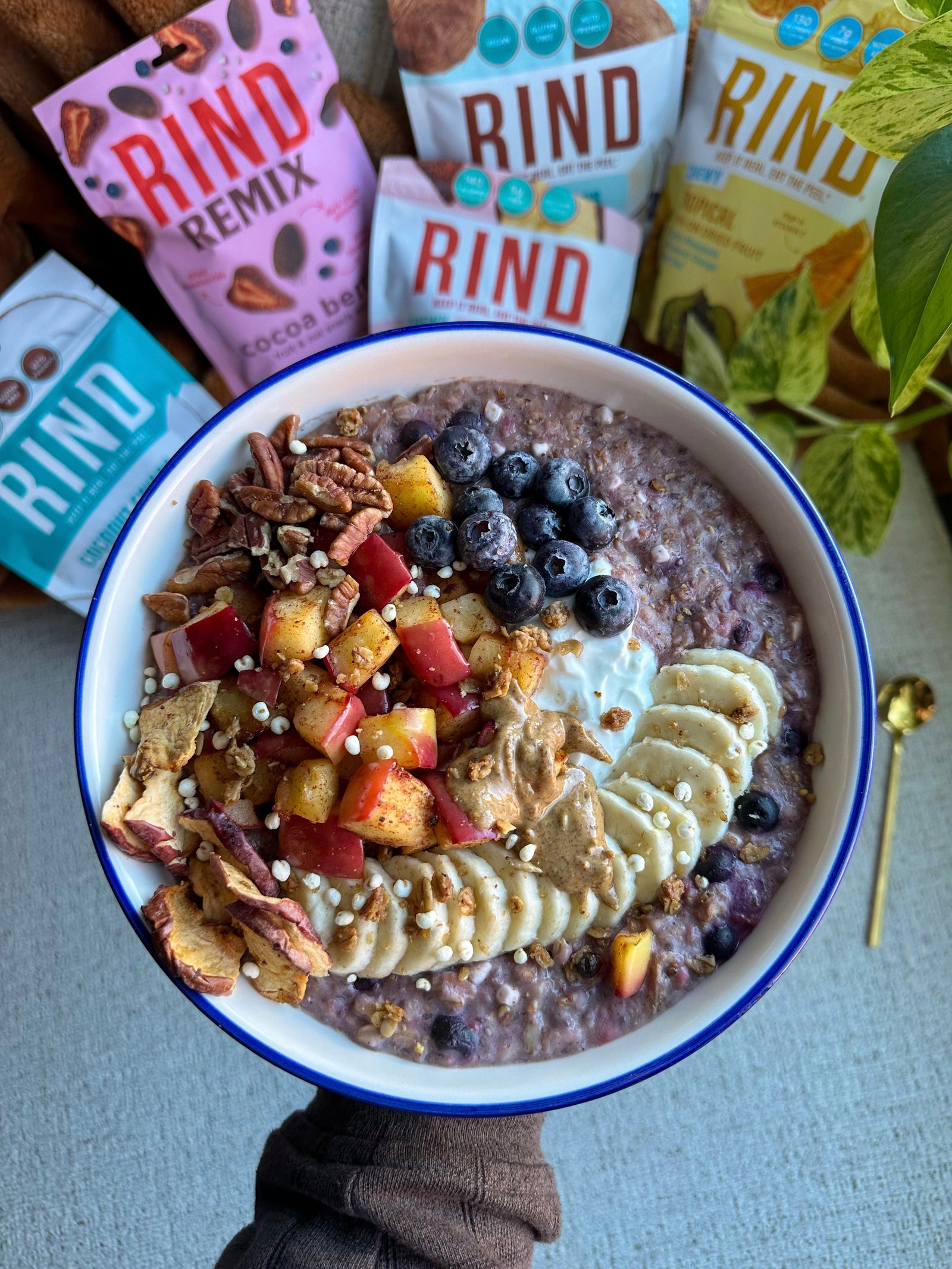 Fruity Oat Bowl